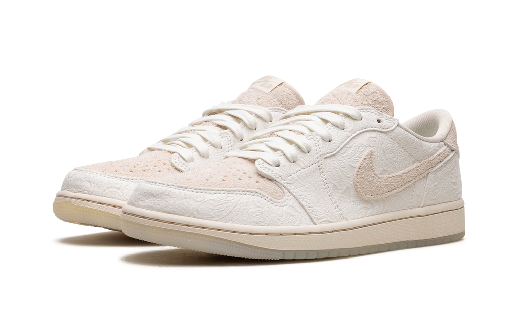 Air Jordan 1 Low OG "Chris Paul - Give Them Flowers" FZ0455 200