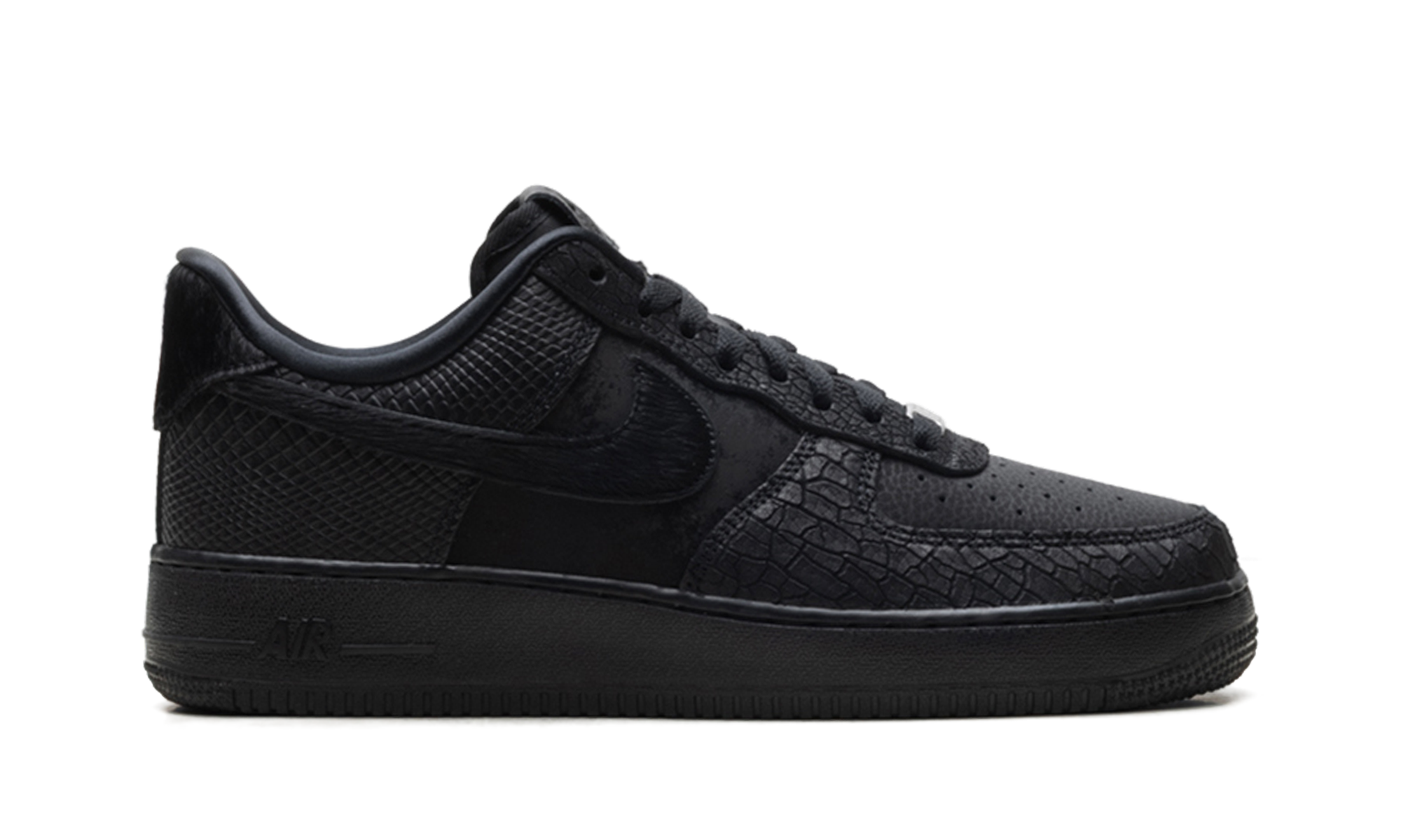 Air Force 1 '07 LX "3X Celebration Triple Black" HQ1977 001