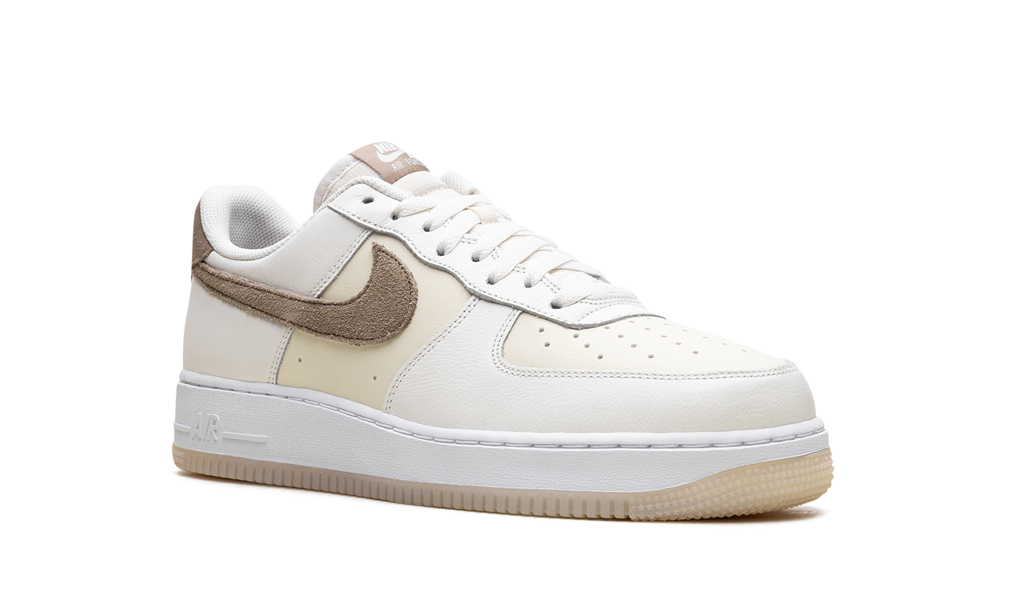 Air Force 1 "Coconut Milk" FN5832 101