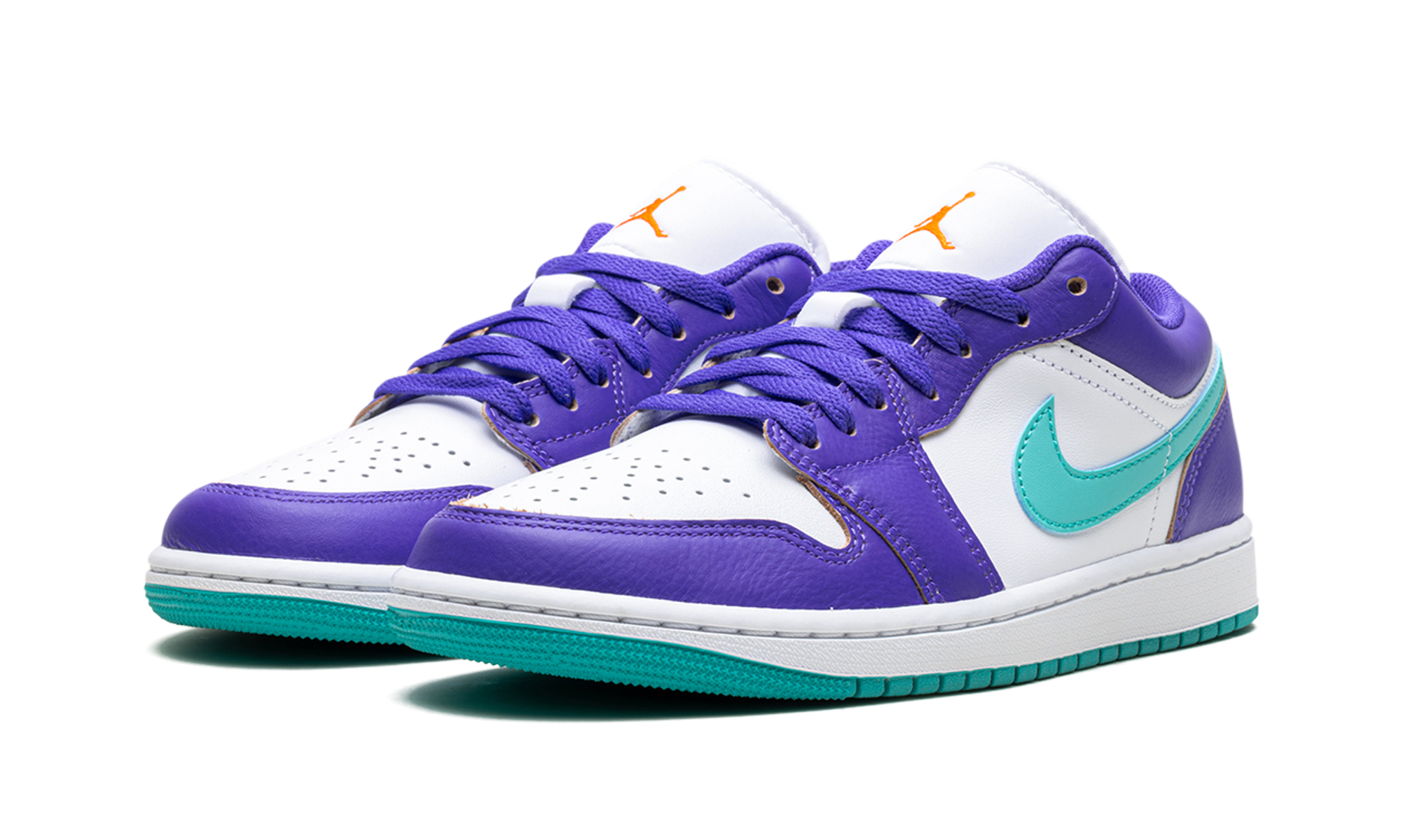 Air Jordan 1 Low "Hornets" HJ9013 550