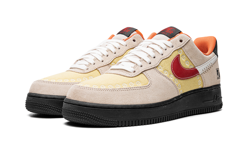 Air Force 1 Low "Somos Familia" DZ5355 126