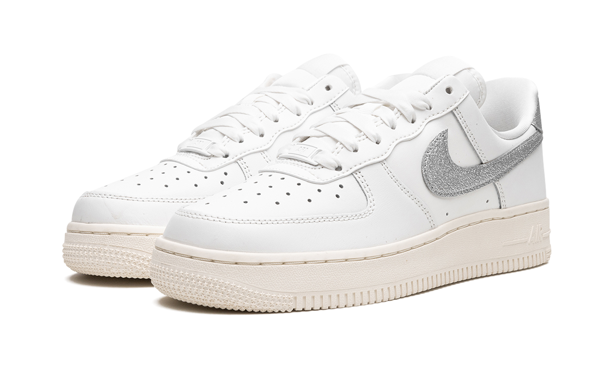 AIR FORCE 1 '07 MNS WMNS "Summit White Sail White Metallic Silver" DQ7569 100