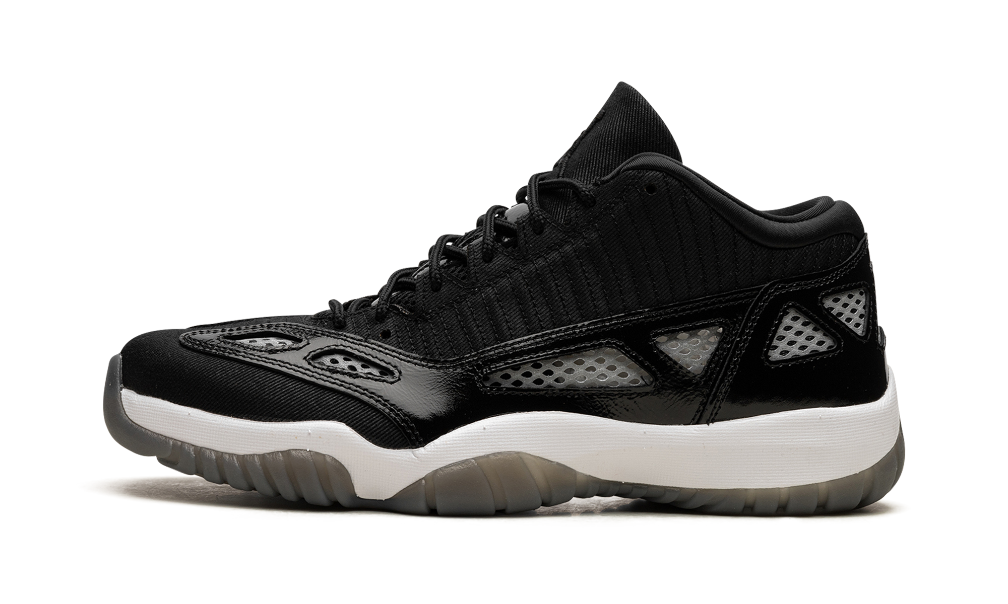 Air Jordan 11 Low IE "Black/White" 919712 001