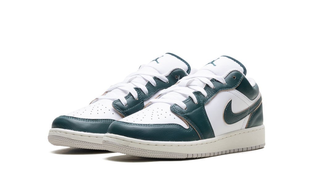 Jordan 1 Low SE GS "Oxidized Green" FQ8041 300