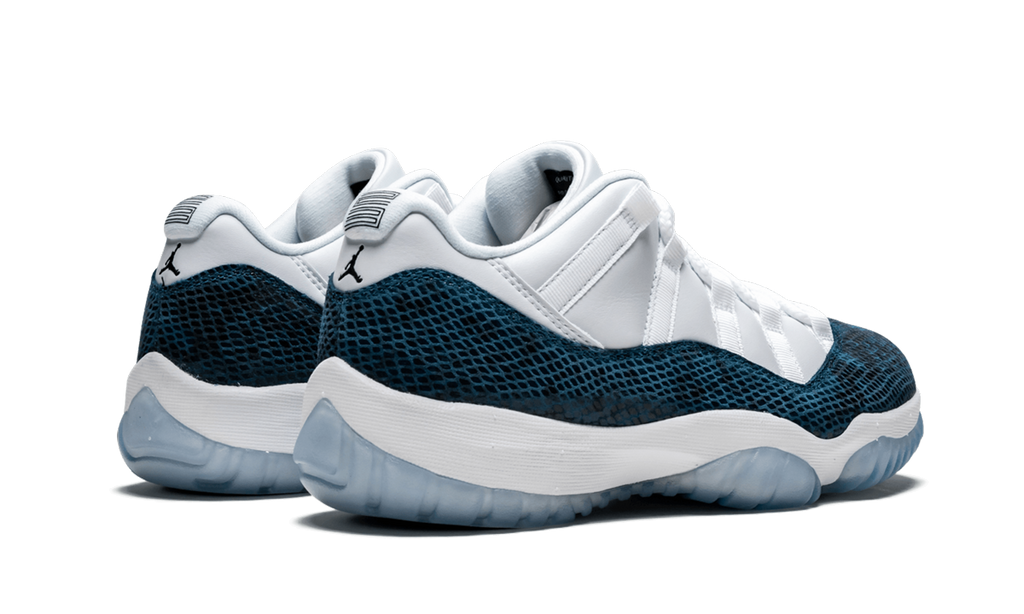 Air Jordan 11 Retro Low LE "Blue Snakeskin" CD6846 102