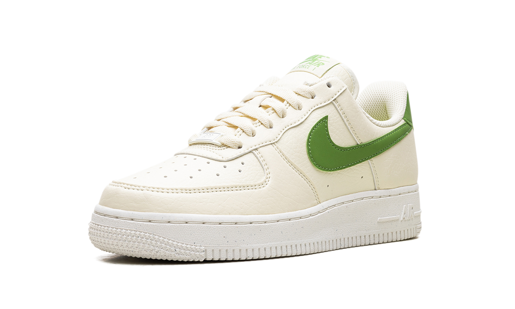 NIKE AIR FORCE 1 '07 LO WMNS "COCONUT MILK" DV3808 102