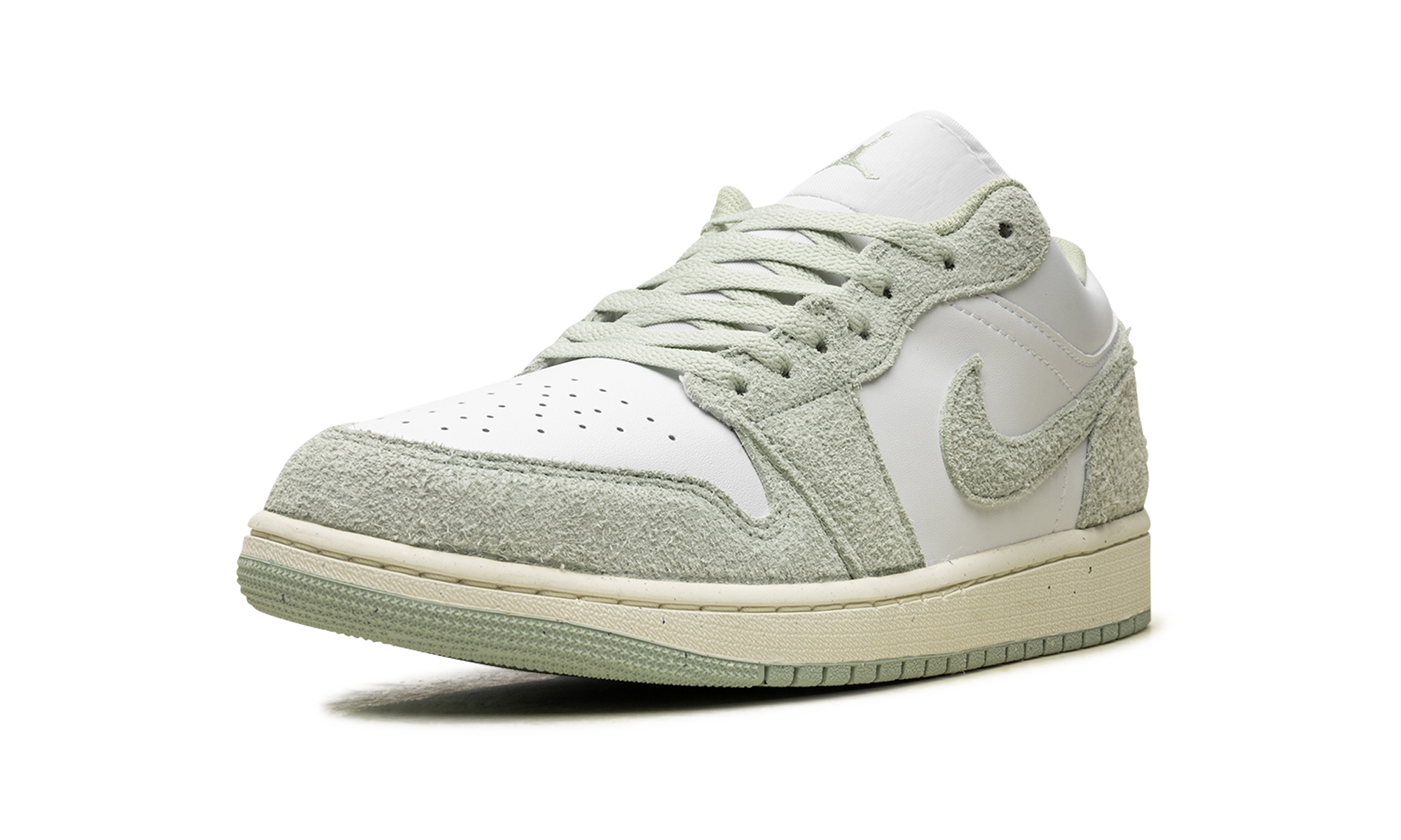 Air Jordan 1 Low SE "Seafoam" FN5214 131
